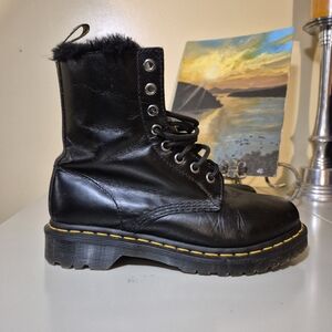 Dr. Martens Lined Leather Boots 6